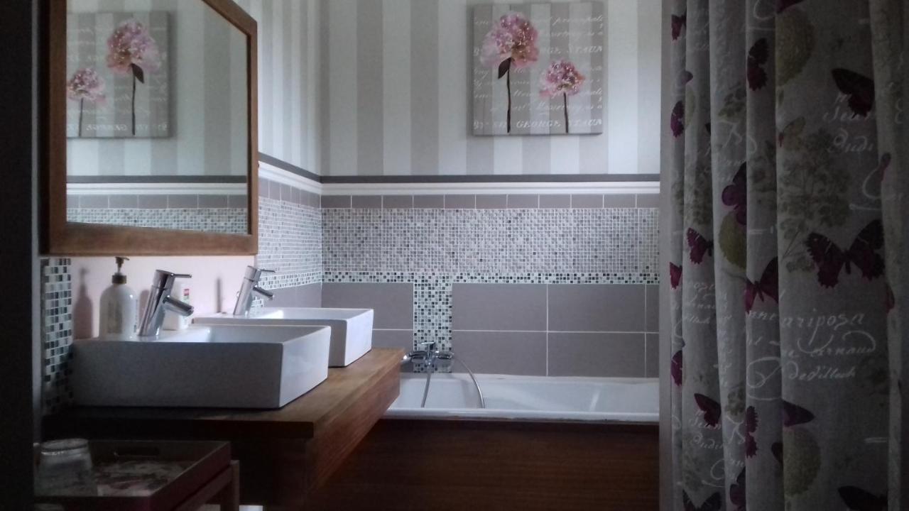 Chambre Dans Maison Privee Awoingt ภายนอก รูปภาพ